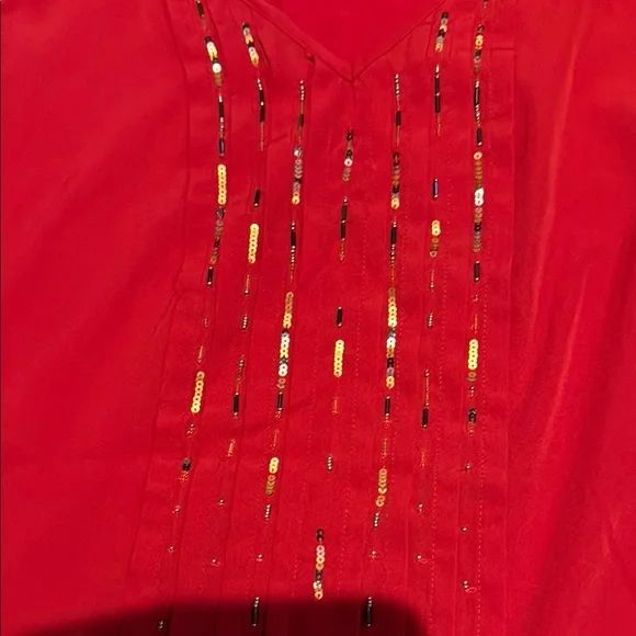 Red Sleeveless Top - Picture 9 of 12